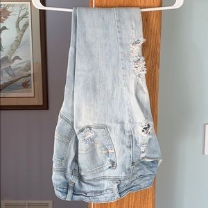 American Eagle skinny jeans